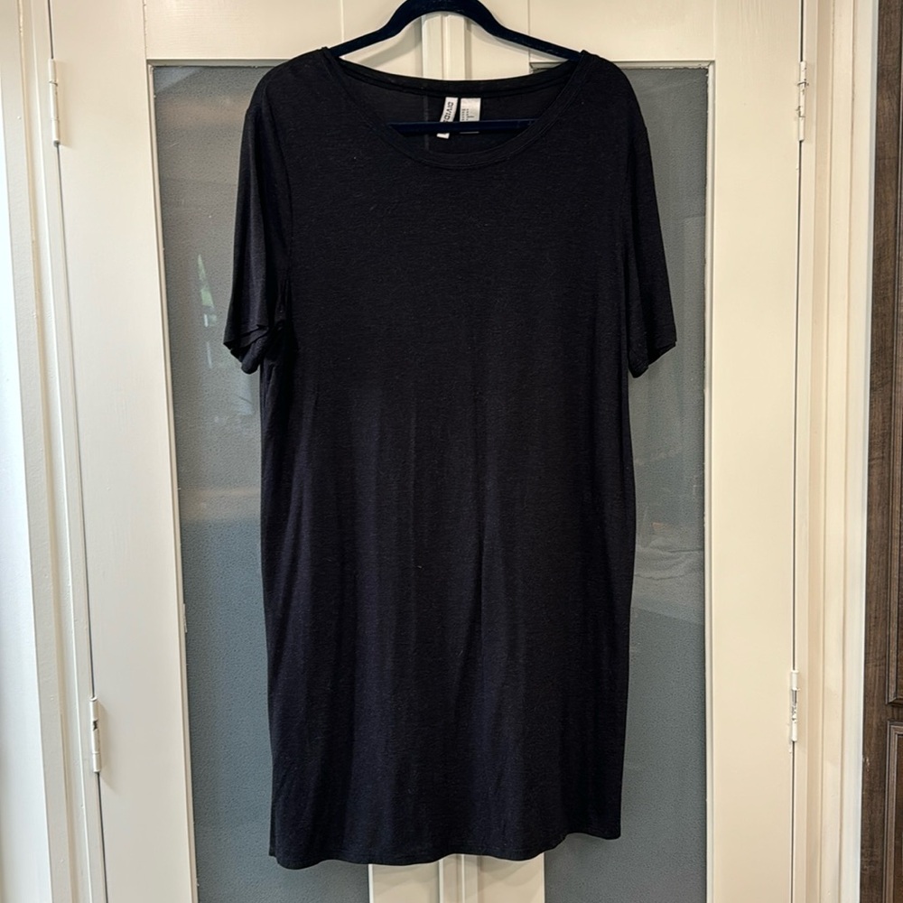 🩶 Buttery Soft 🩶 H&M Tee Shirt Dress